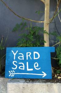 Yard Sale - (2014)